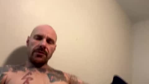 Snapshot of bodyart85_19 chatting on 6, 3, 2025 Bodyart85 19 online show from 6, 3, 2025