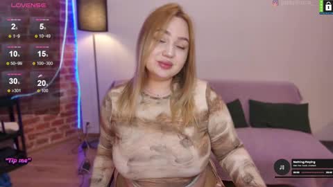  Lina  online show from 5, 12, 2024