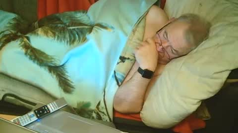 Snapshot of bomber59potsdam chatting on 1, 1, 2025 Bomber59potsdam online show from 1, 1, 2025