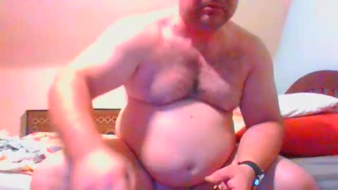 Snapshot of bondsuckslut chatting on 14, 1, 2026 borntosuck online show from 14, 1, 2026