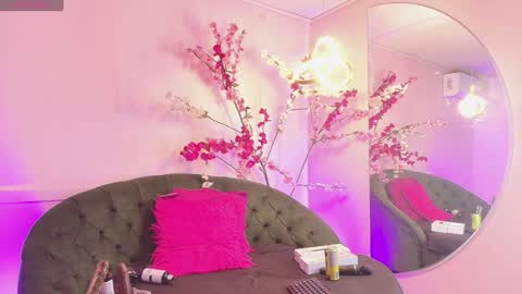 bonieklent online show from 1, 2, 2025