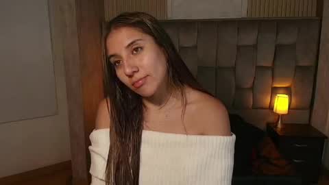 Snapshot of bonnali_lune chatting on 18, 4, 2026 bonnali_lune online show from 18, 4, 2026