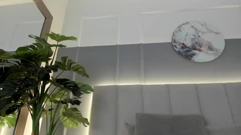 Bonnie online show from 3, 2, 2025