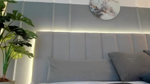 Bonnie online show from 10, 2, 2025