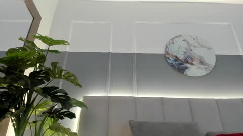 Bonnie online show from 26, 2, 2025