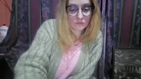 Snapshot of bonnie_fuck_clyde chatting on 28, 12, 2024 Bonnie Fuck Clydes online show from 28, 12, 2024