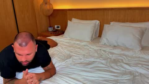 bonnieandclyde540767 online show from 24, 3, 2026