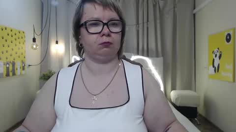 Snapshot of bonnnyboobsy chatting on 11, 5, 2026 bonnnyboobsy online show from 11, 5, 2026