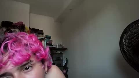 Snapshot of bonny_cum chatting on 4, 5, 2026 bonny_cum online show from 4, 5, 2026