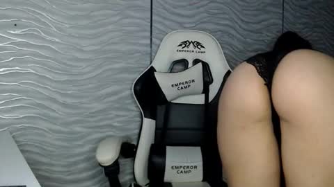 bonny_klyde95 online show from 13, 10, 2025