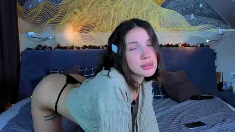 Snapshot of bonny_millie chatting on 18, 9, 2025 bonny_millie online show from 18, 9, 2025