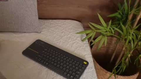 Snapshot of bonny_watson chatting on 22, 4, 2026 Bonny online show from 22, 4, 2026