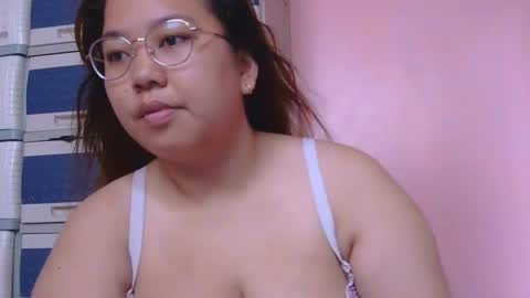 MommyMarie-Singlemom of 2. online show from 19, 5, 2026