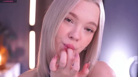 Alina online show from 28, 11, 2025