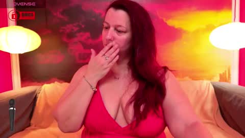 Snapshot of boobyianax chatting on 4, 12, 2025 BoobyIANAx online show from 4, 12, 2025