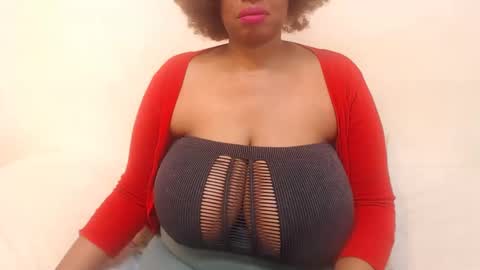 boobyqueen online show from 13, 1, 2025