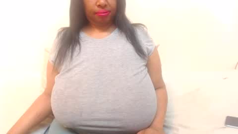 boobyqueen online show from 24, 7, 2026