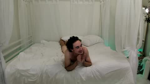 Miley online show from 27, 2, 2025