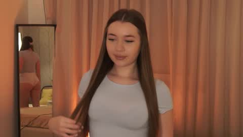 Snapshot of boootyfrytti chatting on 20, 10, 2025 boootyfrytti online show from 20, 10, 2025