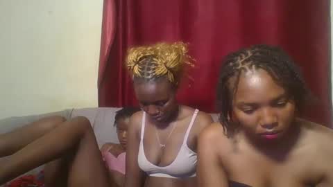 bootie_caramel online show from 28, 2, 2025