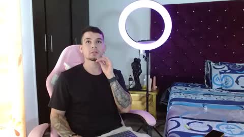 booyhott_ online show from 5, 11, 2025