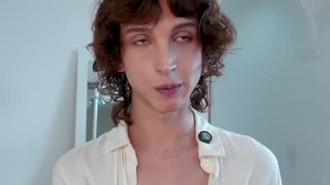 Snapshot of boream_ chatting on 22, 2, 2025 Bream online show from 22, 2, 2025