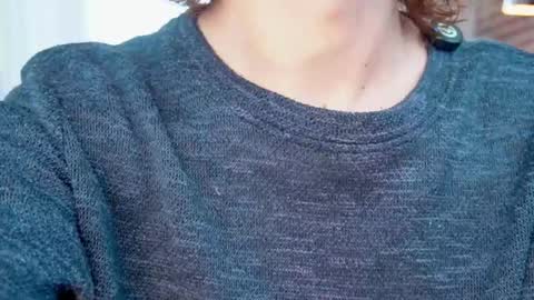 Snapshot of boream_ chatting on 25, 2, 2025 Bream online show from 25, 2, 2025