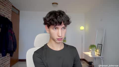 Snapshot of boream_ chatting on 1, 10, 2025 Bream online show from 1, 10, 2025