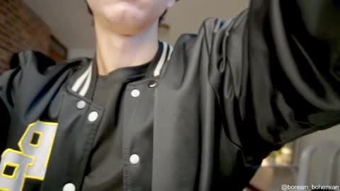 Snapshot of boream_ chatting on 8, 10, 2025 Bream online show from 8, 10, 2025