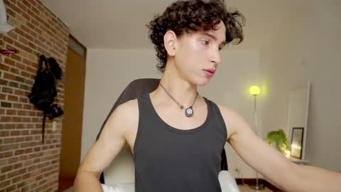 Snapshot of boream_ chatting on 22, 10, 2025 Bream online show from 22, 10, 2025