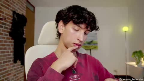 Snapshot of boream_ chatting on 28, 10, 2025 Bream online show from 28, 10, 2025