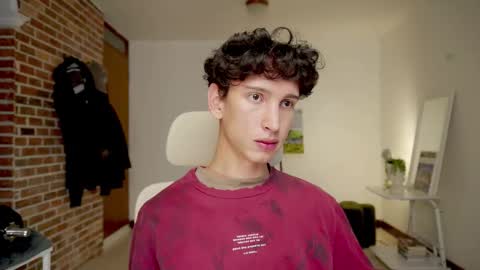 Snapshot of boream_ chatting on 16, 12, 2025 Bream online show from 16, 12, 2025