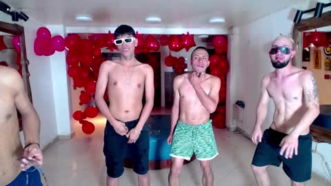 THOMAS AND DAMIAND online show from 20, 1, 2025