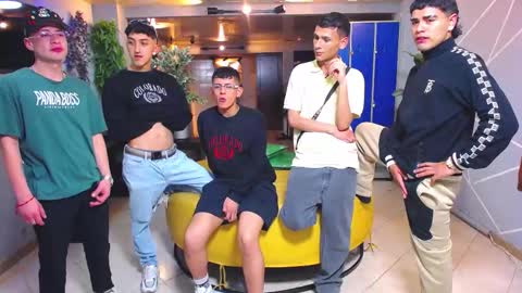 THOMAS AND DAMIAND online show from 1, 10, 2025