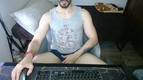 Snapshot of bossking019 chatting on 8, 3, 2025 bossking019 online show from 8, 3, 2025