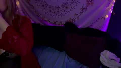 Snapshot of bossmomma chatting on 24, 1, 2025 BossMom online show from 24, 1, 2025