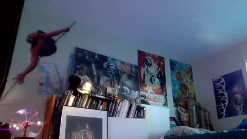 Snapshot of bottomboo7 chatting on 8, 10, 2025 Bottomboo7 online show from 8, 10, 2025