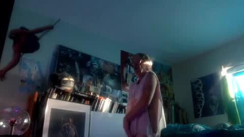 Snapshot of bottomboo7 chatting on 19, 10, 2025 Bottomboo7 online show from 19, 10, 2025