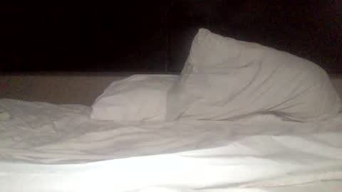 bottomslut1111 online show from 18, 9, 2025