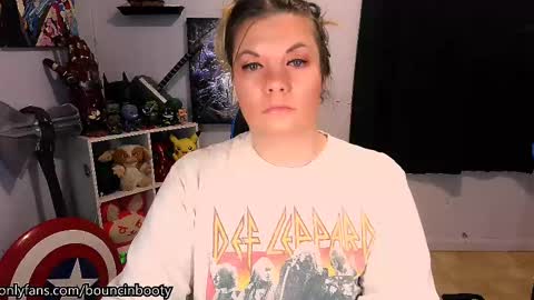 Pumpkin Butt online show from 14, 2, 2025