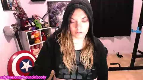 Pumpkin Butt online show from 3, 11, 2025