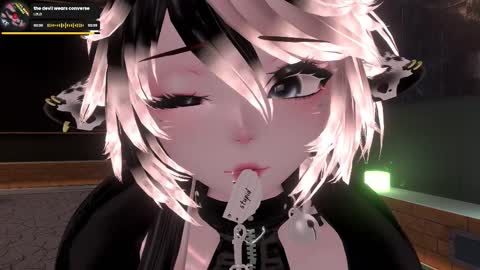 Snapshot of bowsette_ chatting on 19, 10, 2025 Camila online show from 19, 10, 2025