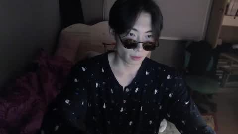 Snapshot of boxman556990 chatting on 12, 3, 2025 boxman556990 online show from 12, 3, 2025