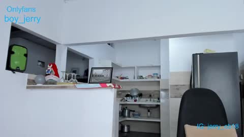 Snapshot of boy_jerry chatting on 13, 1, 2025 boy_jerry online show from 13, 1, 2025