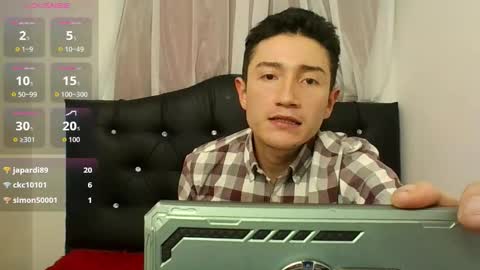 boy_naughty18 online show from 19, 1, 2026