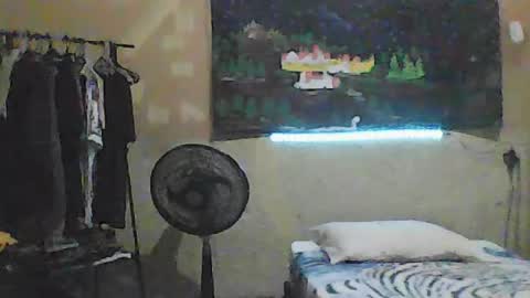 boy_tatto77 online show from 7, 6, 2026