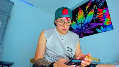 Edward ftm trans queerslave online show from 19, 1, 2026