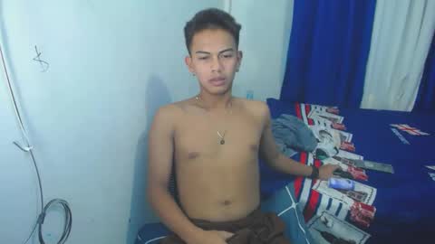 boyax16 online show from 25, 12, 2024