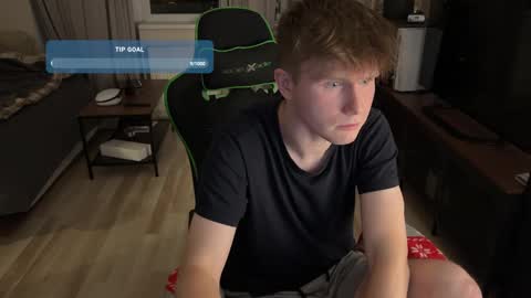 Snapshot of boykik chatting on 7, 1, 2025 Eddie online show from 7, 1, 2025