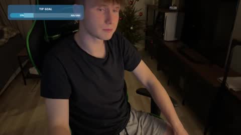 Snapshot of boykik chatting on 7, 1, 2025 Eddie online show from 7, 1, 2025